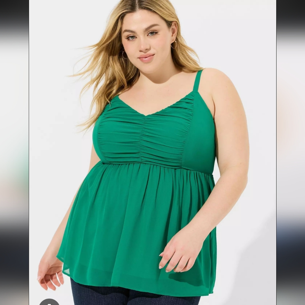 Green Sleeveless Women's Top